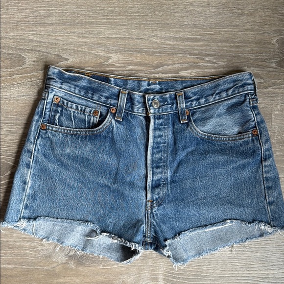 REFORMATION Repurposed Distressed Denim Jean Shorts M - Picture 2 of 9